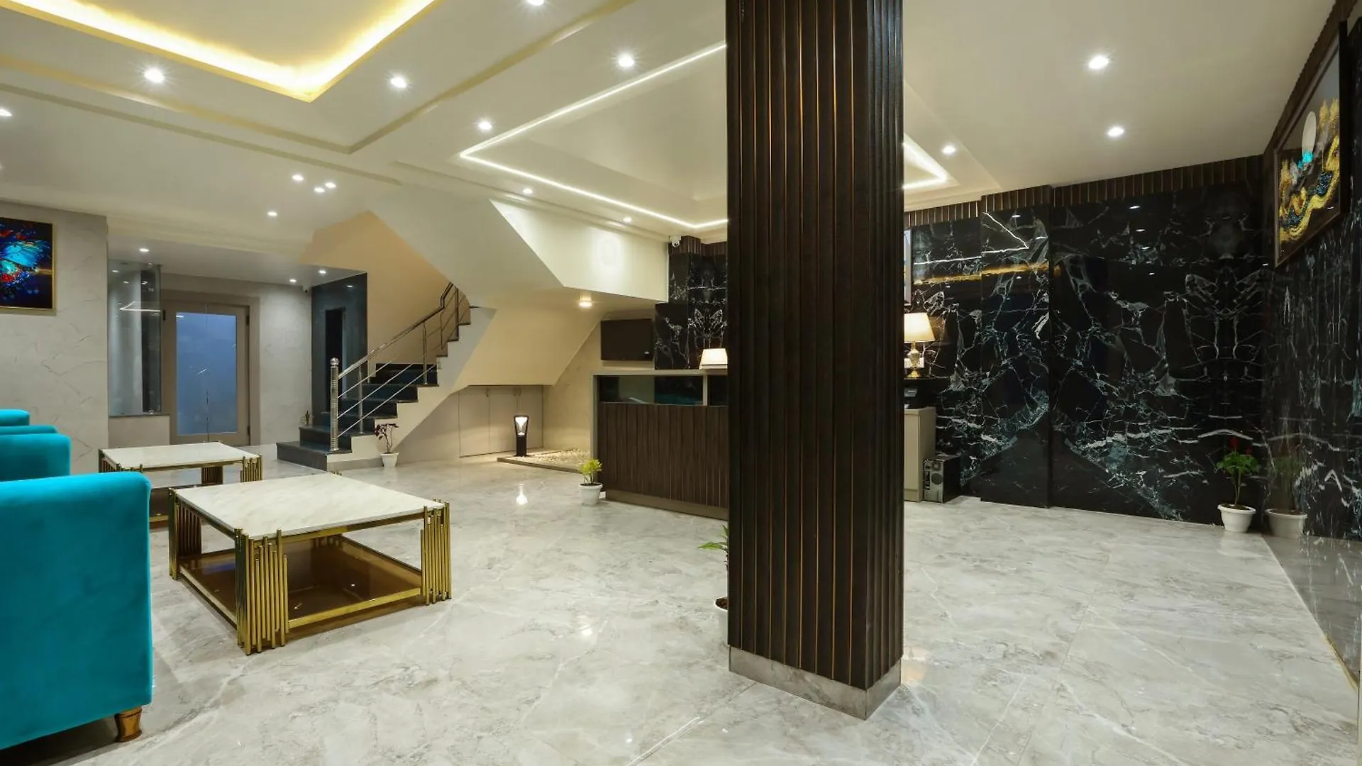 Opo Hotel Dior New Delhi 0*,  India
