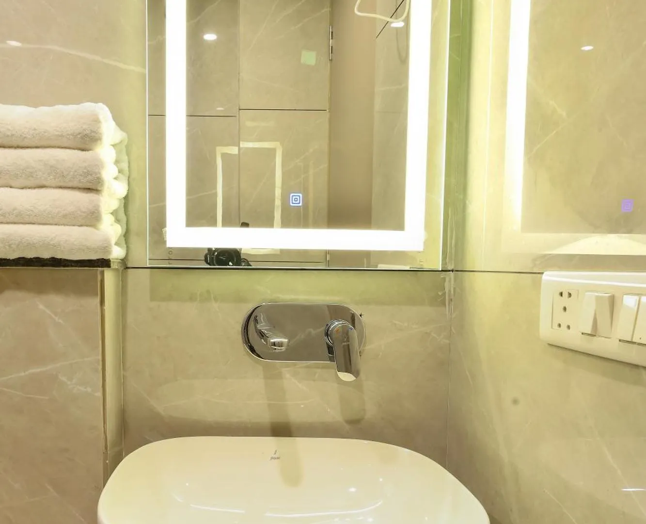 Opo Hotel Dior New Delhi
